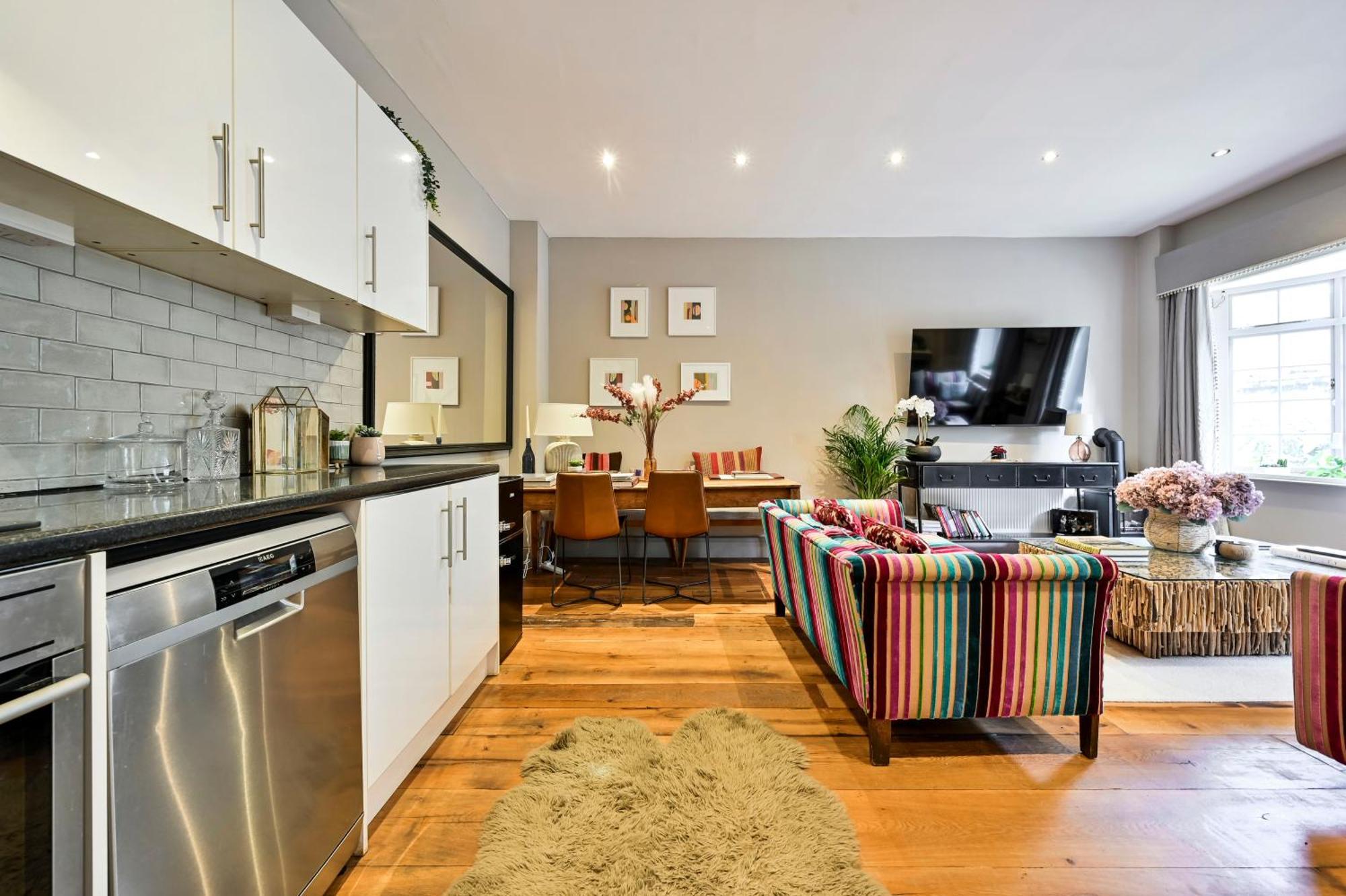 Magnificent 2 Bed Hyde Park Mews House Lejlighed London Eksteriør billede
