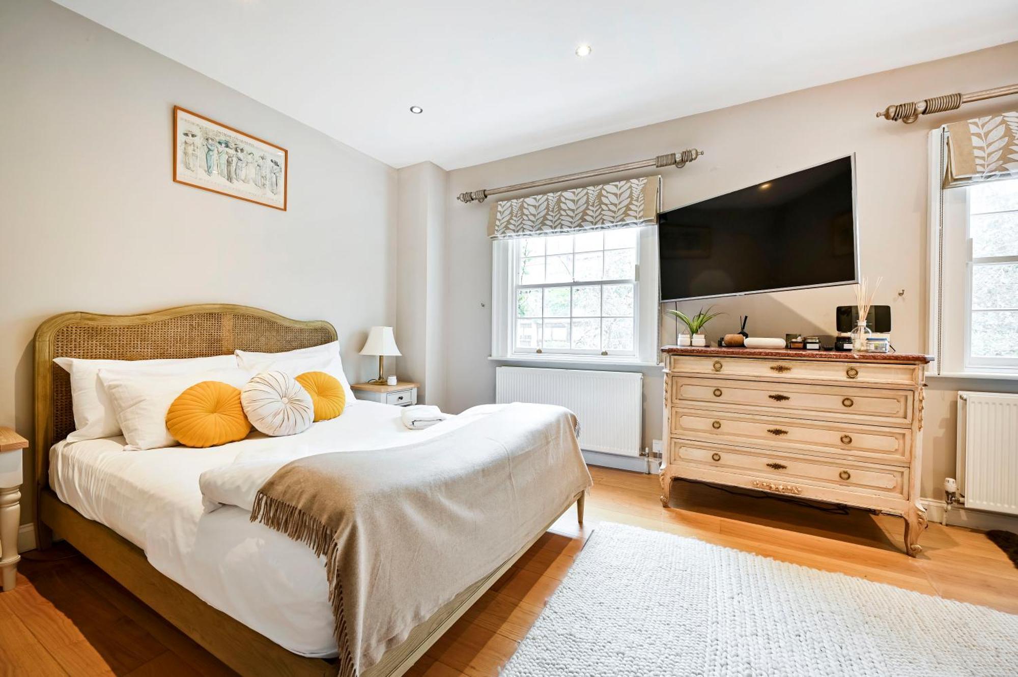 Magnificent 2 Bed Hyde Park Mews House Lejlighed London Eksteriør billede